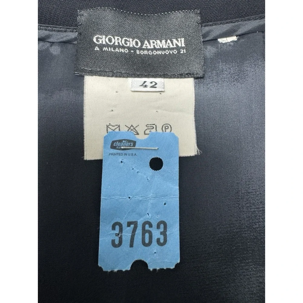 Giorgio‎ Armani Black Straight Skirt IT 42 / US 4 – Below Knee Length